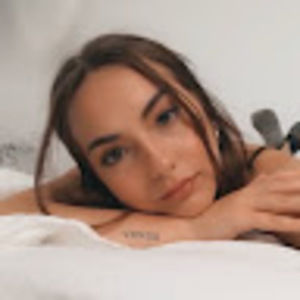 Meet your Posher, Ely